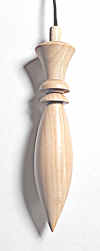 Karnakpendel aus Holz